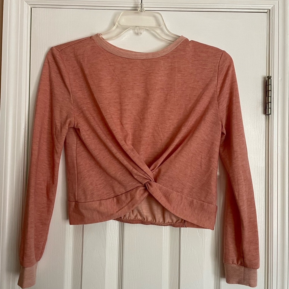 Band Crush pink cropped long sleeve